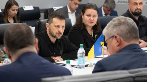 Zelensky presentará último plan de paz a Biden, Harris y Trump