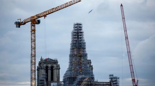 Siguen las obras en la catedral de Notre Dame 