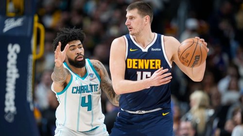 Nuggets de Denver vencen 111-93 a Hornets de Charlotte 