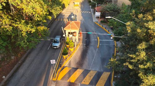 Roban un millón de pesos tras extorsión telefónica en San Pedro