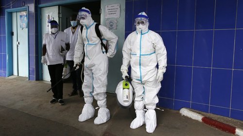 OMS declara emergencia sanitaria por ébola al sumar 88 muertos