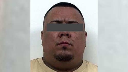 Notifican orden de aprehensión a presunto homicida