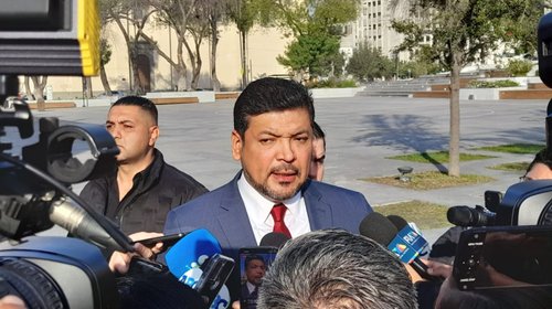 Desaira Gabinete a Orozco; se retira de Palacio de Gobierno