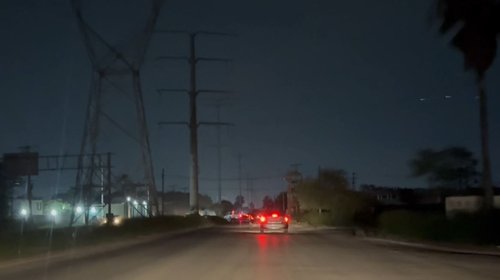 Instalan nuevo equipo eléctrico en Palmares y Las Brisas