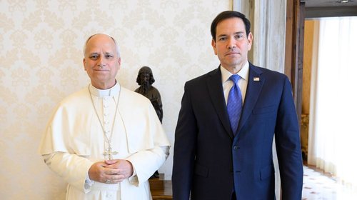 Papa León XIV recibe a Rubio en medio de tensión con Donald Trump