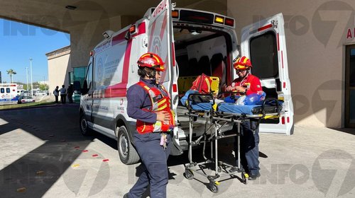 Paramédicos de PC Ramos Arizpe salvan la vida de un menor