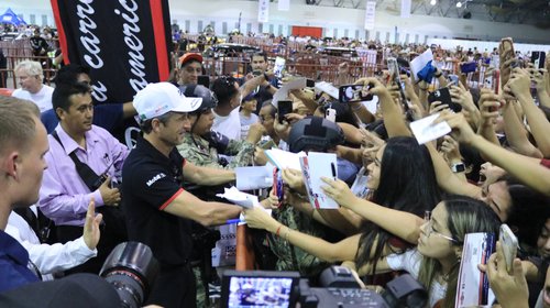 Patrick Dempsey enloquece a todos en Carrera Panamericana