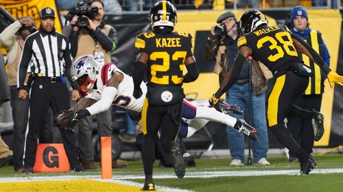 Nueva Inglaterra sorprende a Pittsburgh y lo derrota 21-18
