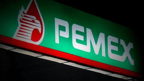 Pemex niega que haya hidrocarburos en el río Pánuco