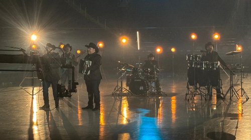 Grupo Pesado graba video en la Arena Monterrey