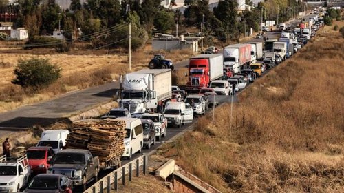 Pide IP privilegiar libre tránsito ante bloqueos carreteros