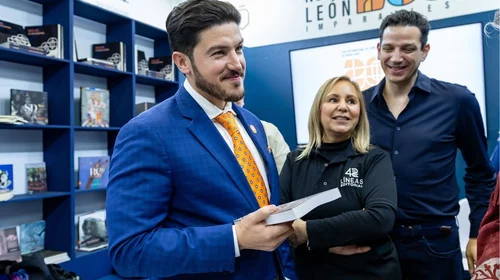 Presenta Samuel 'NL, 200 años de historia' en FIL de Guadalajara