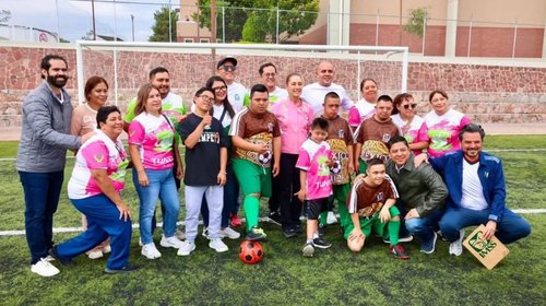 Presidenta hace visita sorpresa para entregar boletos en SLP