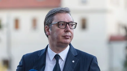Presidente de Serbia asegura que no huirá del país como Assad