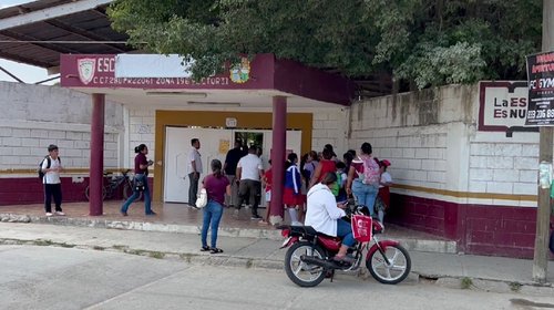 Aplazan reunión entre autoridades y padres de familia en primaria
