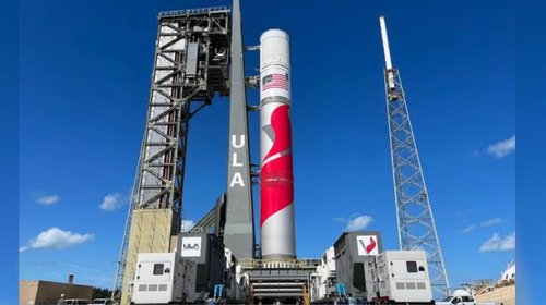 Proyecto Colmena despega exitosamente hacia la Luna