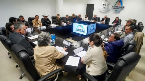 Autoriza cabildo estímulos para policías y nueva controlará