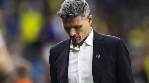 Fernando Ortiz deja de ser entrenador de Rayados