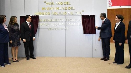 Distinguen trayectoria de Benemérita Escuela Normal Federalizada