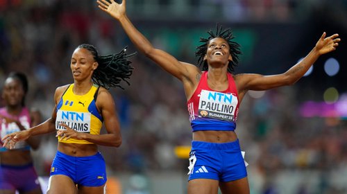 La dominicana Marileidy Paulino arrasa en Mundial de atletismo