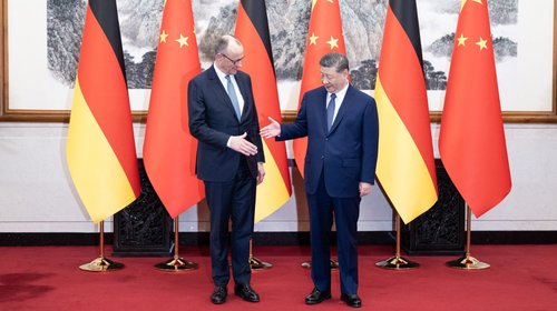 Buscan Alemania y China reforzar lazos económicos tras reunión