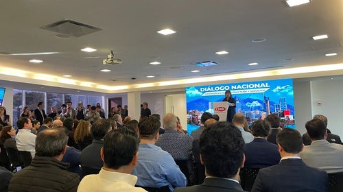 Se reúnen Morena y la IP de NL para impulsar inversiones