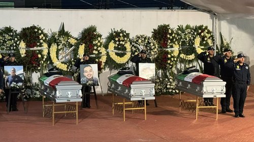 Rinden homenaje a policías fallecidos de Escobedo