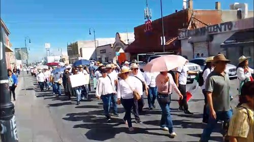 Celebran marcha pacífica por la seguridad en Saltillo