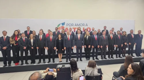 Presenta alcalde de Saltillo a su equipo de trabajo