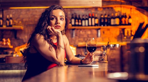 ¿Eres vecino de un bar?… ¡cuidado con tu corazón!