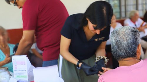 Buscan acelerar credencialización de salud en Tamaulipas