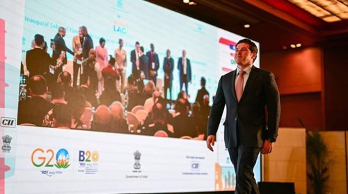 Amarra Samuel tres empresas líderes en la India para NL