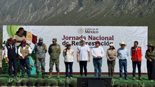 Samuel García participa en Jornada Nacional de Reforestación