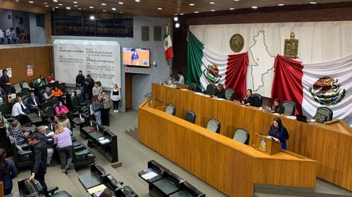 A un día de su regreso, Samuel veta tres leyes del Congreso