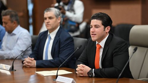 'Amarra' Samuel 7,000 empleos nuevos tras gira en India