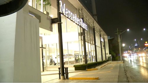 Se 'esfuma' glamour de tener un Mercedes-Benz en Monterrey