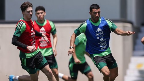 La Selección Mexicana trabaja a doble sesión de entrenamiento