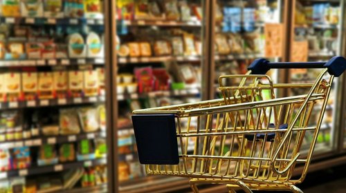 Semana Santa 'pega' al shopping en autoservicios