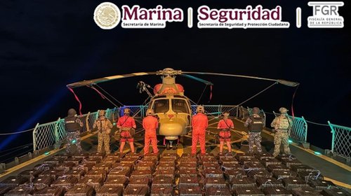 Marina decomisa 3 toneladas de cocaína en Oaxaca; caen cuatro