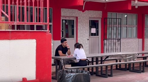 Lidian universitarios con ansiedad, depresión y ciberacoso