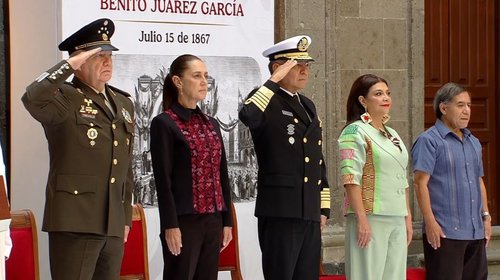 Conmemora presidenta 159° Aniversario de la República Restaurada