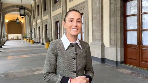 Sheinbaum destaca entrega de becas; anuncia apoyo para primarias