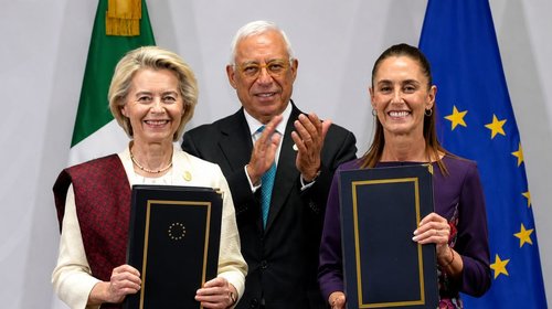 Sheinbaum sella acuerdo de comercio con la Unión Europea