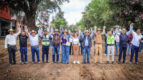 Mantenemos comunicación constante con Grecia Quiroz: Federación