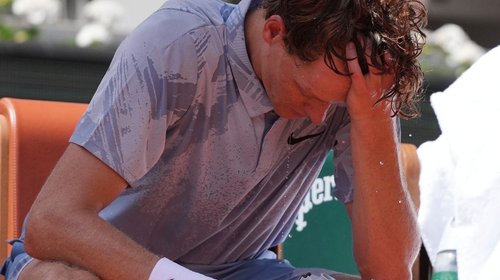 Sinner pierde en segunda ronda de Roland Garros ante ola de calor