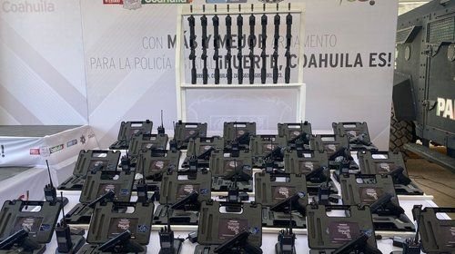 Brindan nuevo armamento a policías de Coahuila