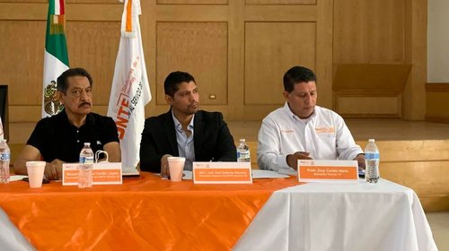 Heredan en familia contratos 'corruptos' de la Sección 50