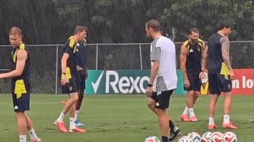 Suecia afina detalles en Monterrey bajo la lluvia hacia su debut