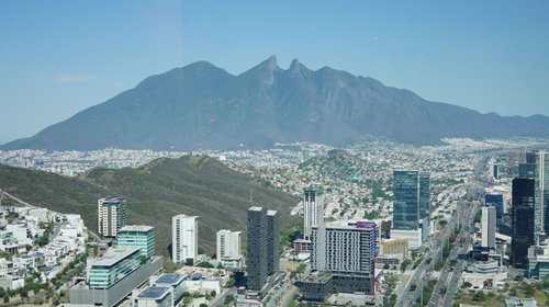 Suma NL más de US$5,600 millones en anuncios de inversión en 2026