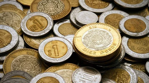 ¿Súper peso o dólar barato? Ventajas y desventajas